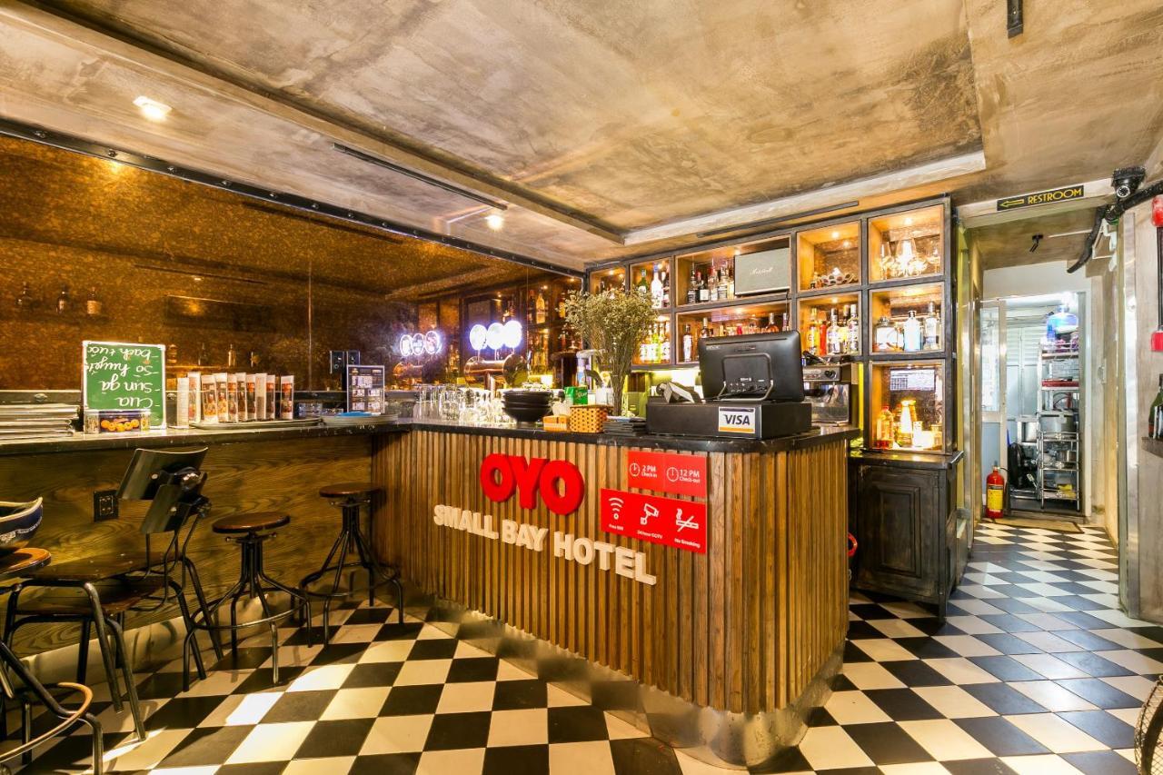 Oyo 438 Small Bay Hotel Ho Chi Minh City Exterior photo